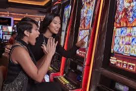 Tier Silver: cashback 1% dari volume mingguan Contoh perhitungan cashback mingguan di tier Silver
